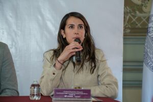 083bec9e-6b1a-430f-b1c6-cf845ce41605-1