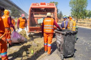 33ea8f50-2b25-4ef4-bdc1-9a7337fd346b