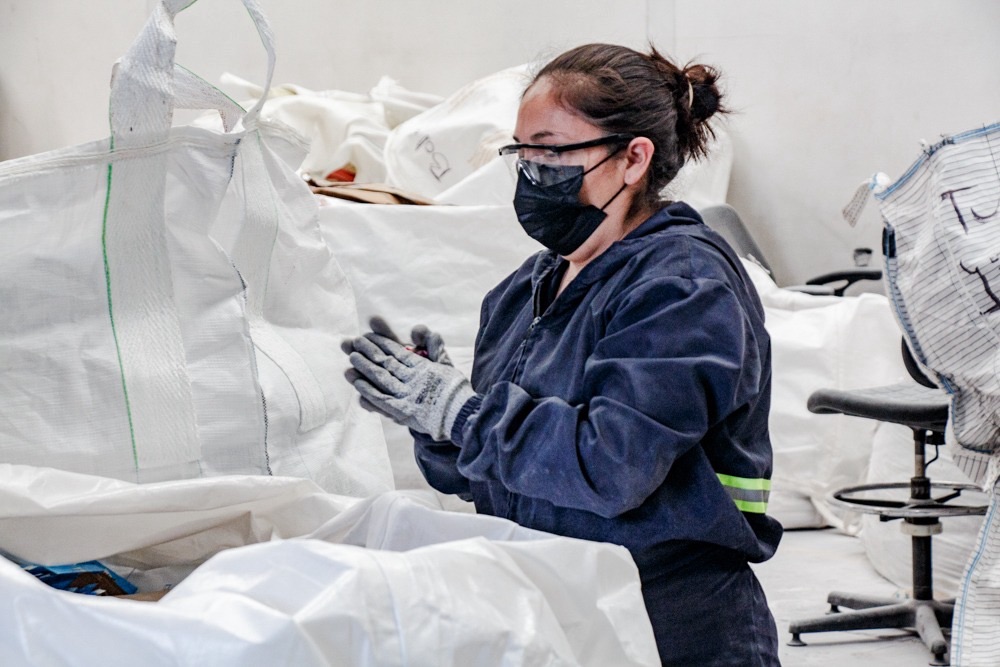 aa778e89-e166-450d-8cae-a710c4e8cc07-1