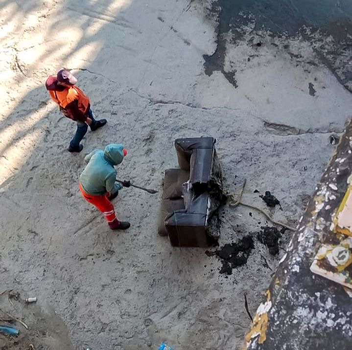 b8a995d6-5be0-4500-94fa-3f6655faec53