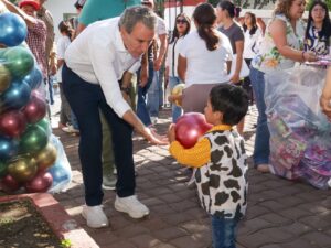 4f6c9301-fe8c-4ac2-b604-333eb41dc92a.jpg